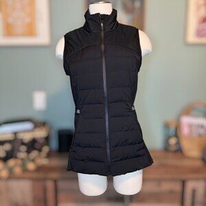 Lululemon Down for it all Vest EUC Size 10 Black Grey Goose Feathers Filling